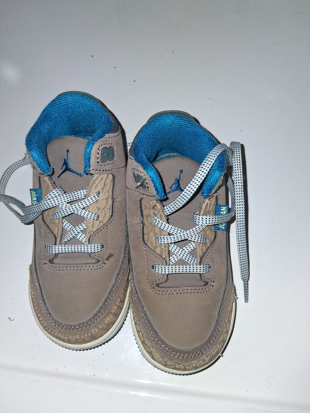 Jordan Kids Brown Sneakers with Blue Lining